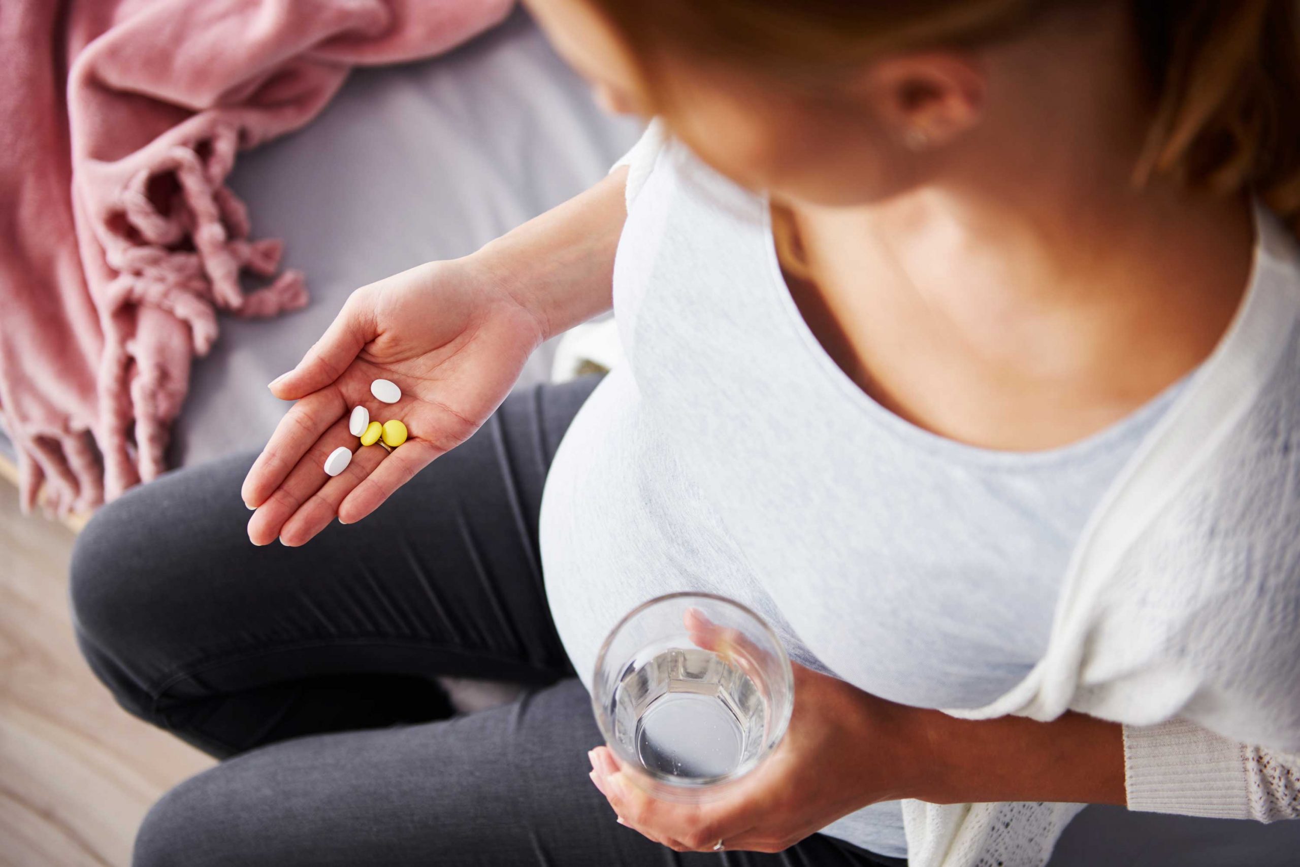 ויטמינים בהריון – המדריך המלא להריונית